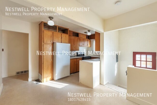 Building Photo - Great 5-bed Home in Copperton
