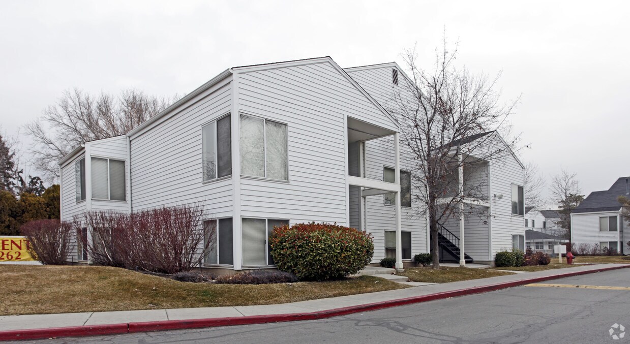 Foto principal - Covewood Village Apartments