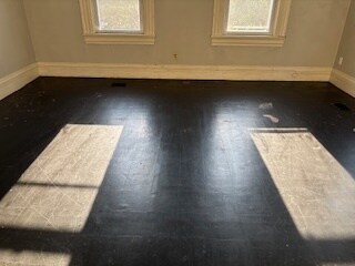 Dormitorio soleado de gran tamaño - 228 Andover St