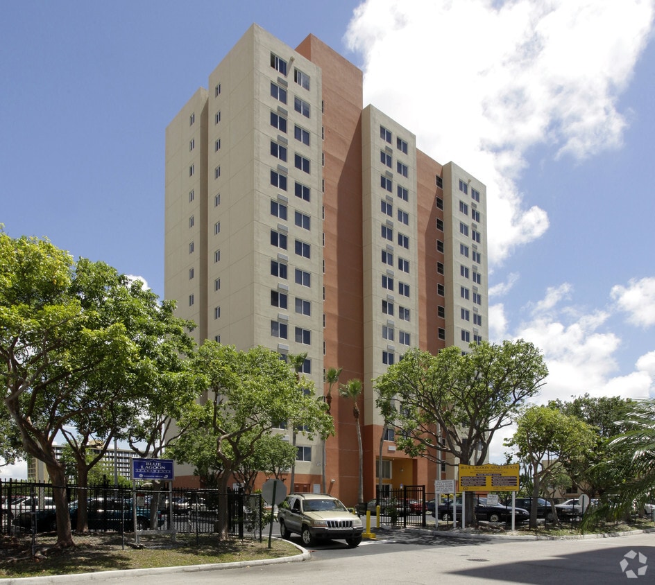 Primary Photo - Peninsula Housing