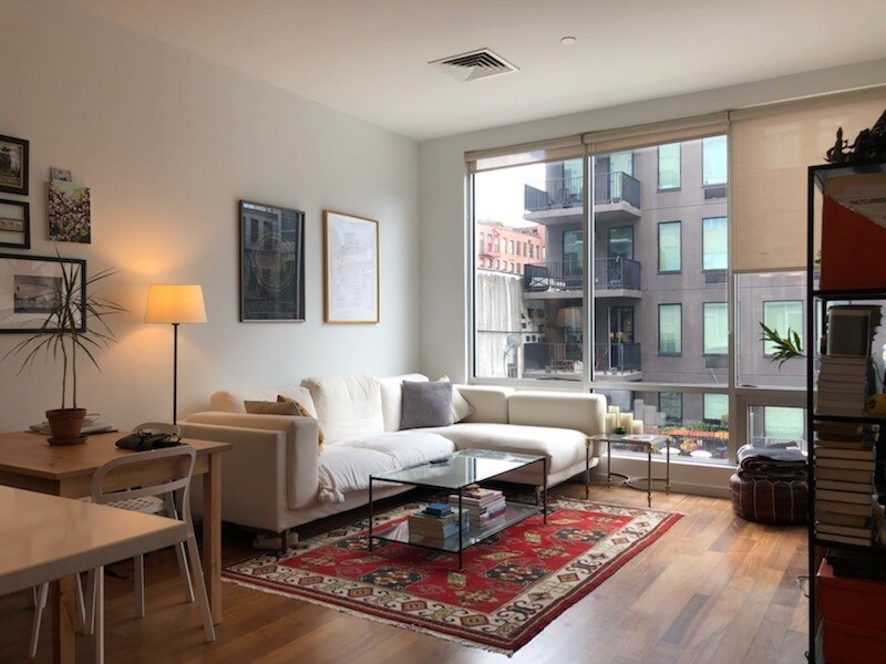 Primary Photo - 17 N 11th St