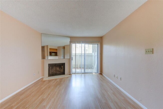Building Photo - 2120 El Paseo St