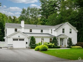 Building Photo - 8 Westmoreland Rd