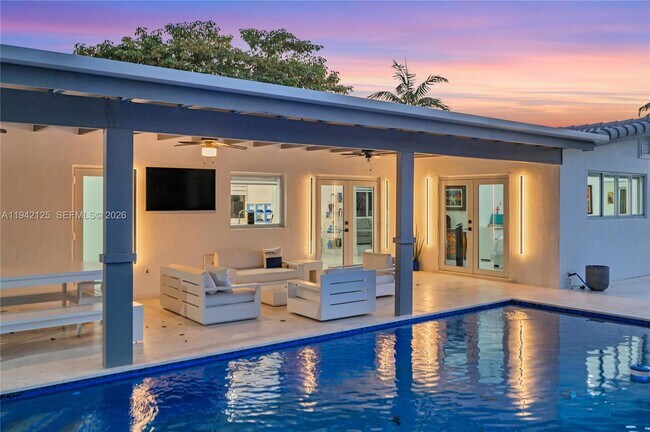 Foto del edificio - 8501 SW 142nd St