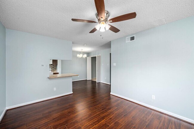 Building Photo - 9289 Imogene St