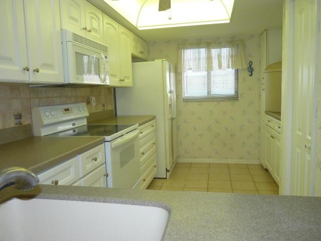 Foto del edificio - 3170 N. Atlantic Ave #313