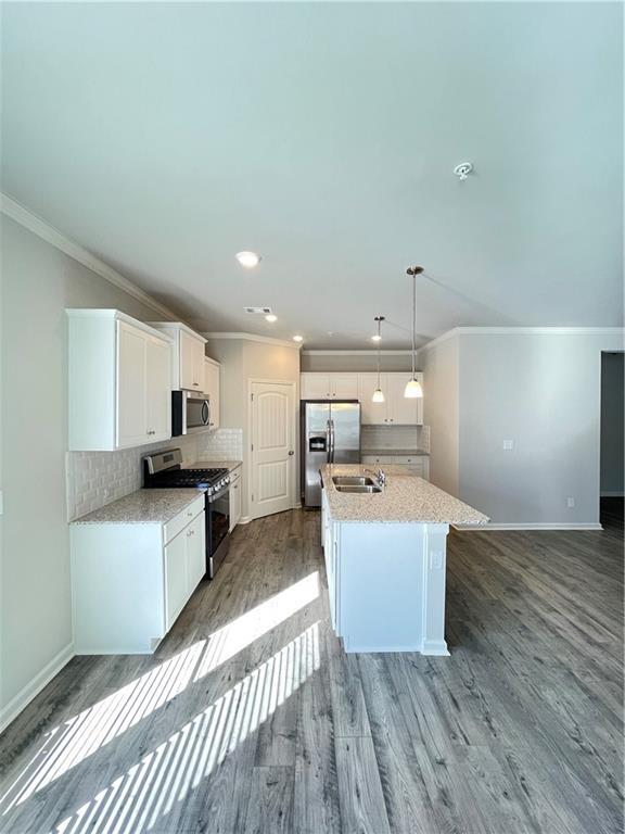 Foto del edificio - 813 Upper Dove Ct