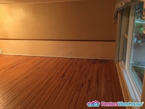 Foto principal - 6301 Russell Ave S