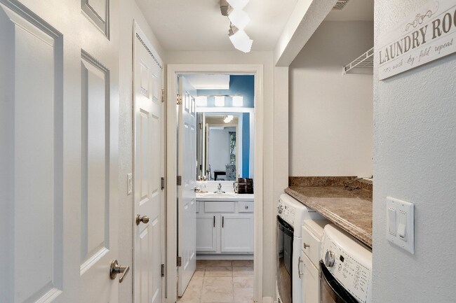 Foto del edificio - 90 26th Avenue Ct