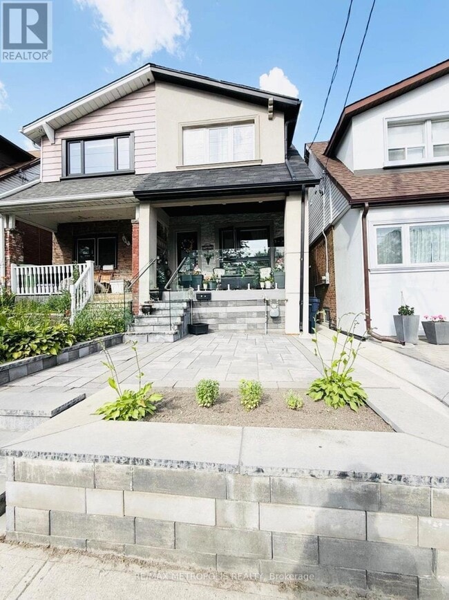 Building Photo - 383 Coxwell Ave