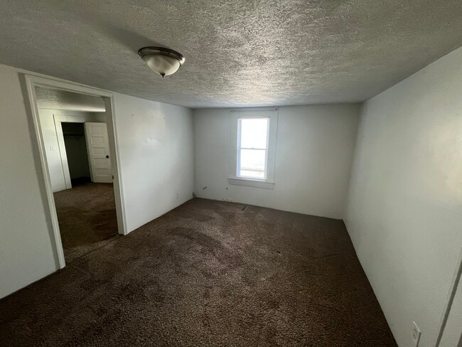 Living Room - 608 N 21st St