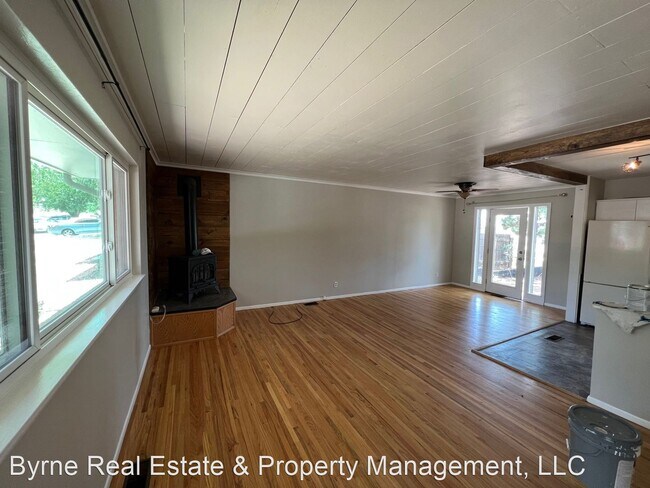 Building Photo - 4 br, 2 bath House - 1503 Newcastle Street