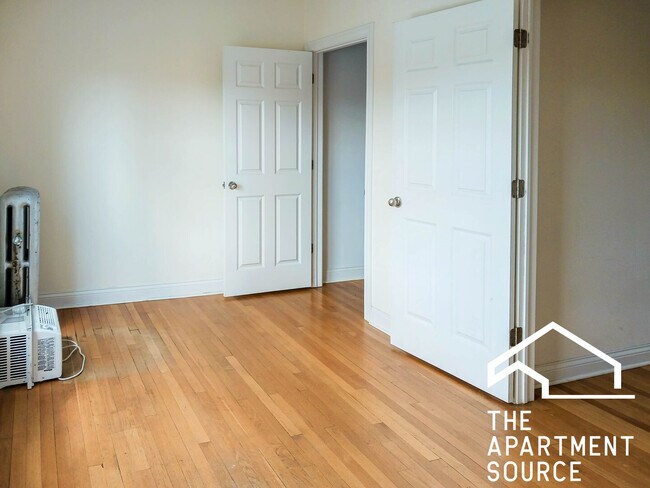 Foto del edificio - 5131 N Wolcott Ave