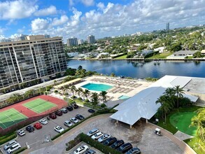 Building Photo - 1965 S Ocean Dr