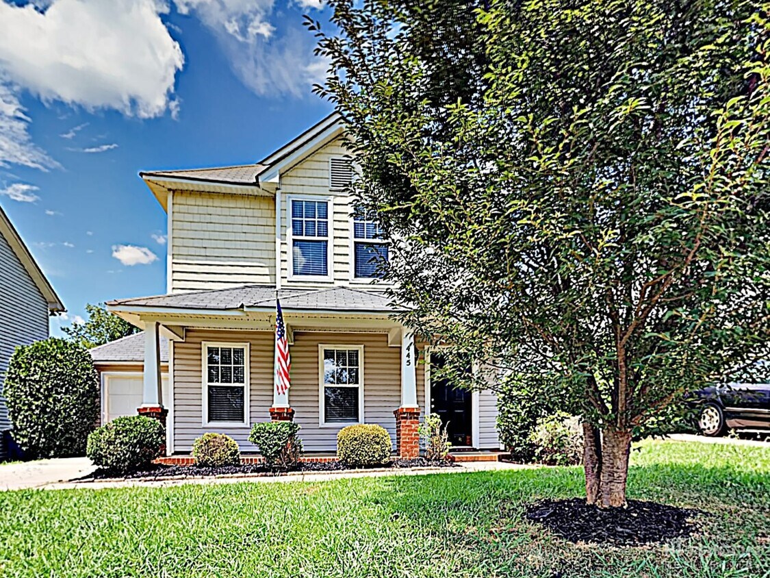 Primary Photo - 445 Amir Circle Matthews NC