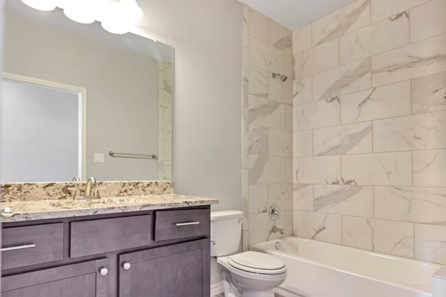 Foto del edificio - 643 County Rd 306