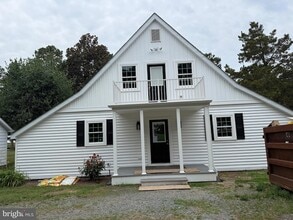 Building Photo - 27473 Southside Island Creek Rd