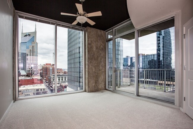 Stunning Downtown Views From 2BR 2BA Corner Unit in the Encore! $3,500 Per Month - Stunning Downtown Views From 2BR 2BA Corner Unit in the Encore! $3,500 Per Month House