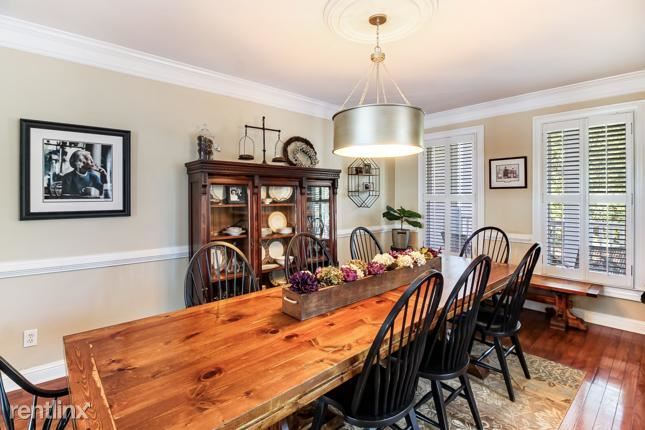 Foto del edificio - 6 br, 2 bath House - 1024 Brush Arbor Circle