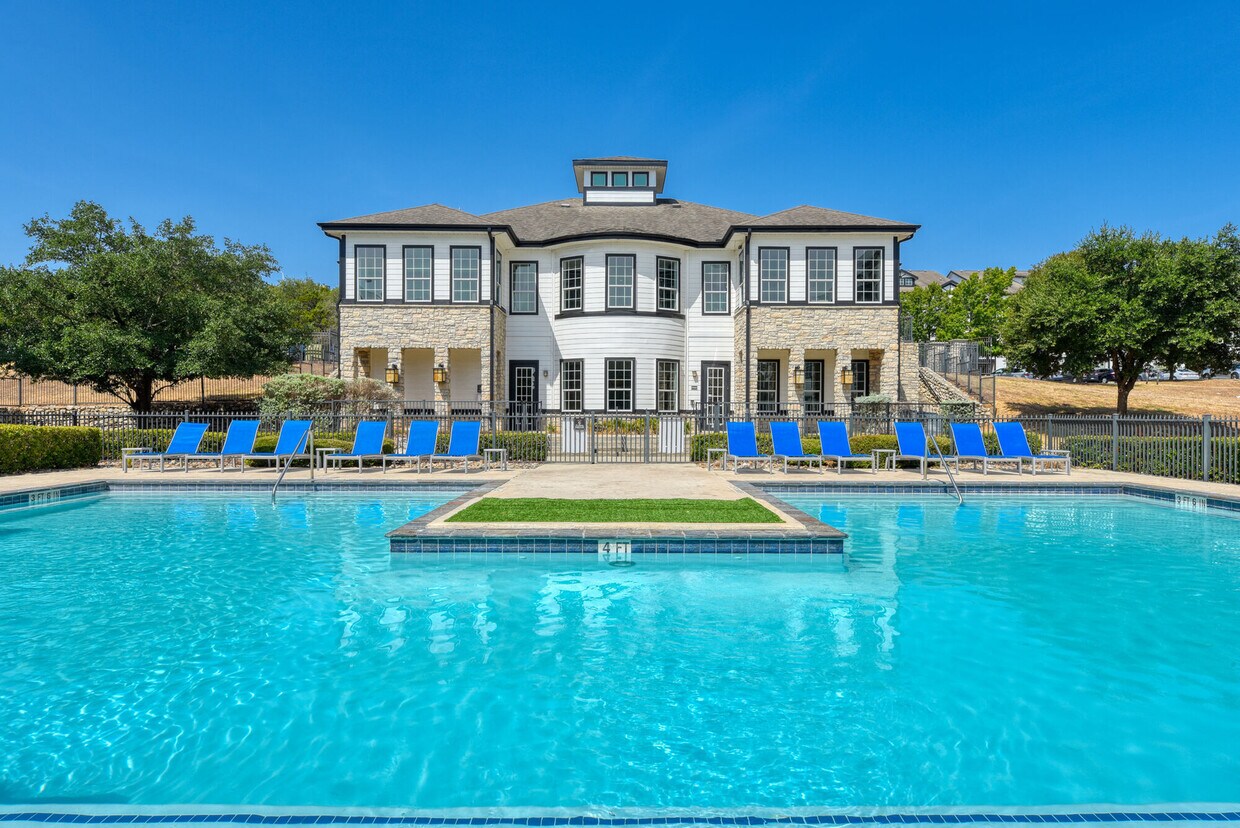 Archer Stone Canyon Apartments in San Antonio, TX