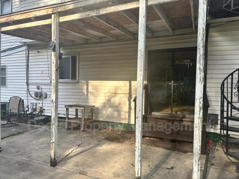 Building Photo - 2509 Angelique St