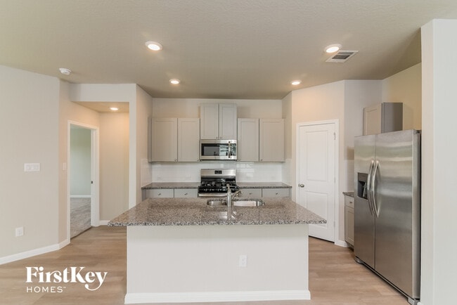 Building Photo - 1902 Morse Way