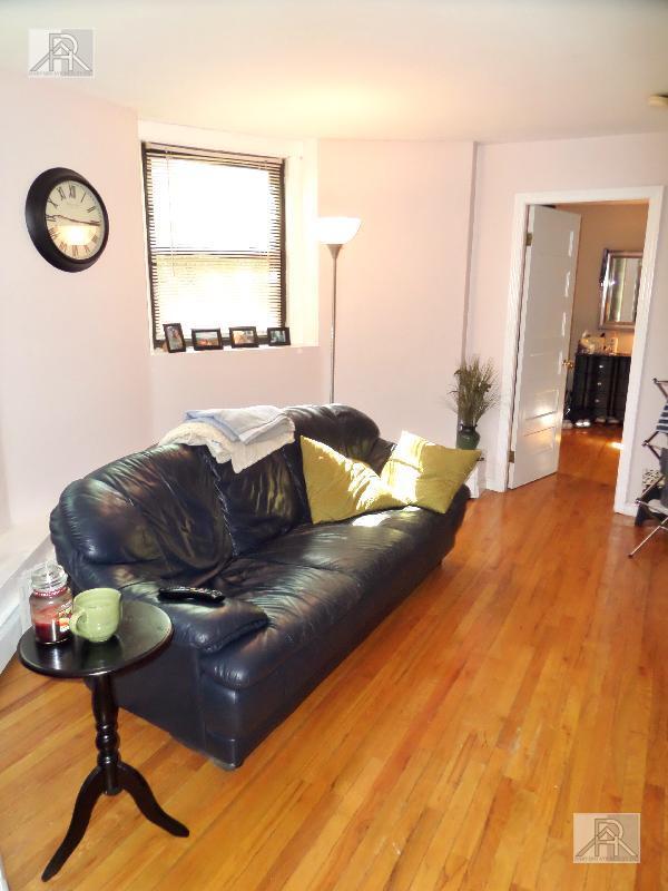 Building Photo - 4 bedroom in Brookline MA 02445