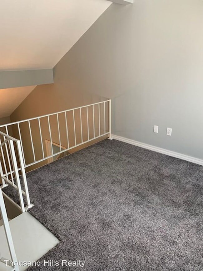 Building Photo - 3 br, 3.5 bath House - 237 Devonshire