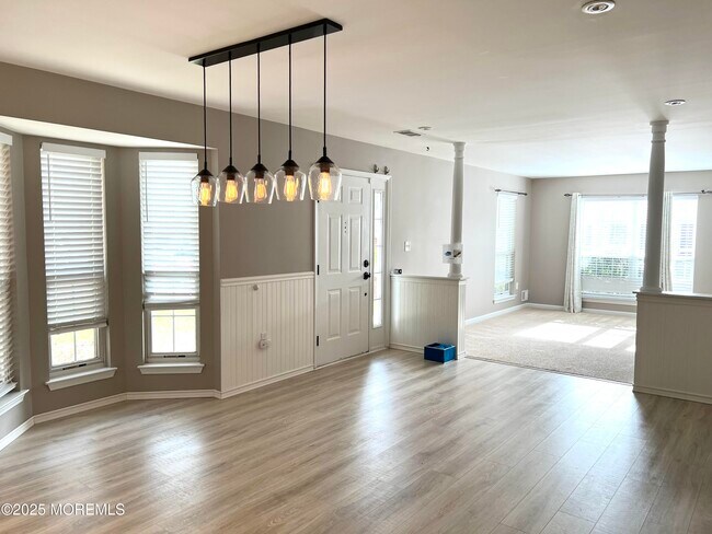 Foto del edificio - 21 Durant Ave