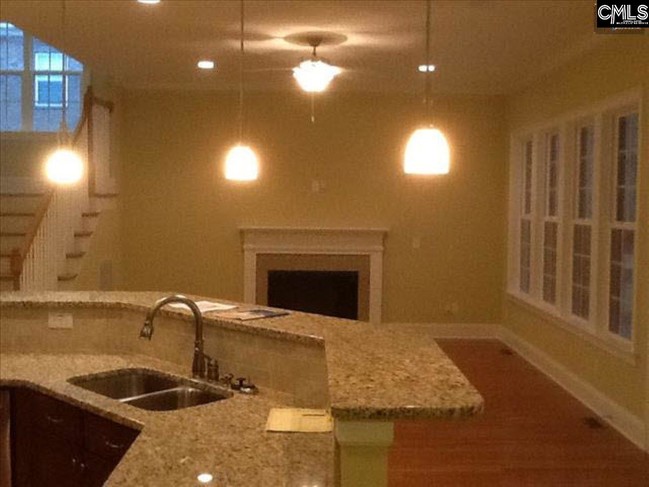 Foto del edificio - 219 Peninsula Way