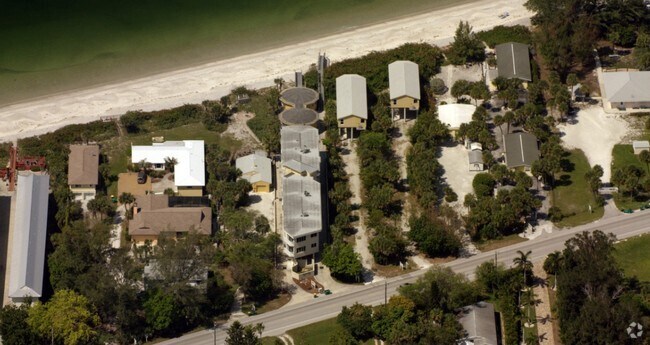 Aerial Photo - 2550 N Beach Rd