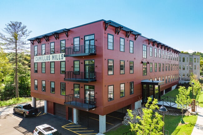 Building Photo - The Edge @ Camillus Mills
