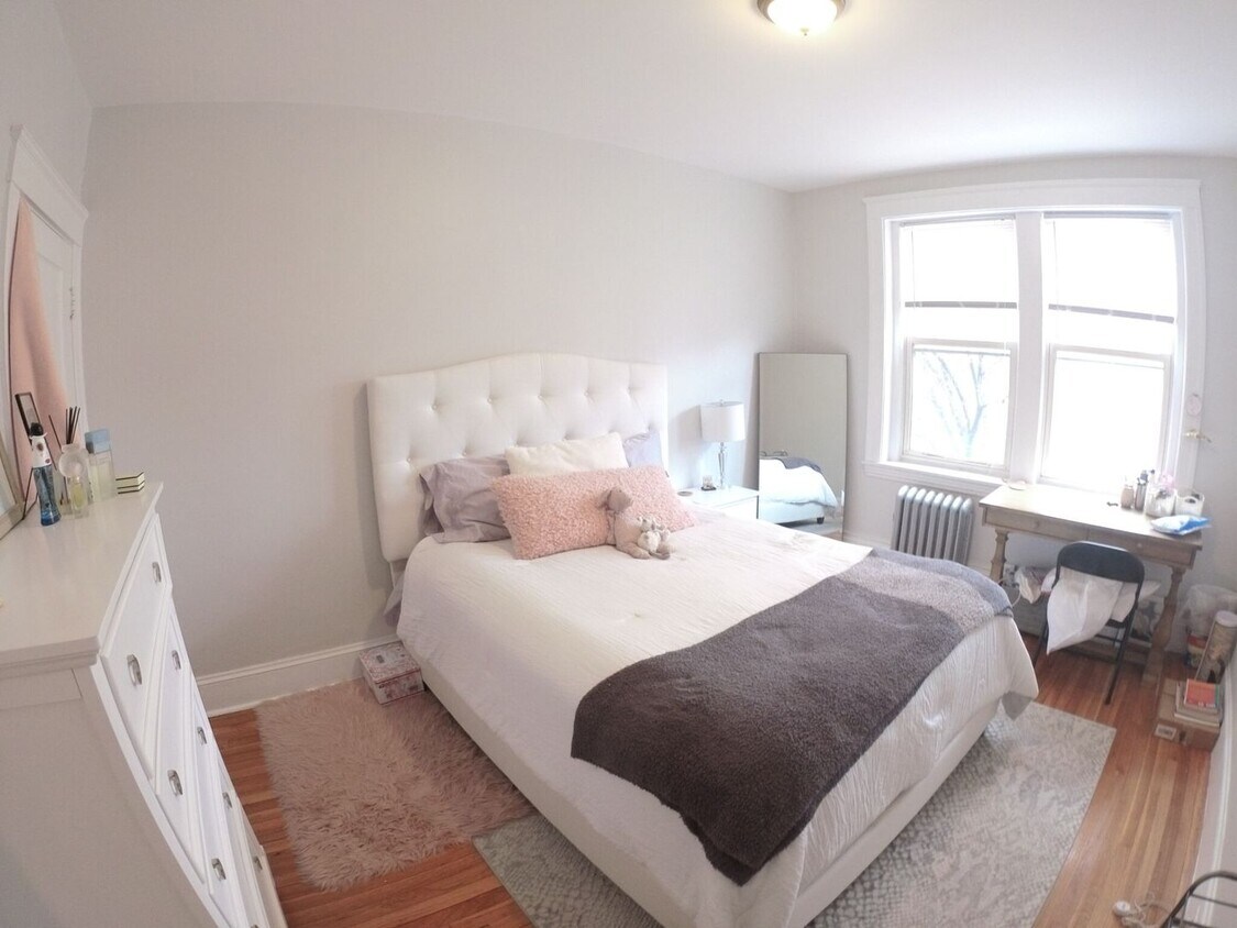 Foto principal - 245 Freeman St