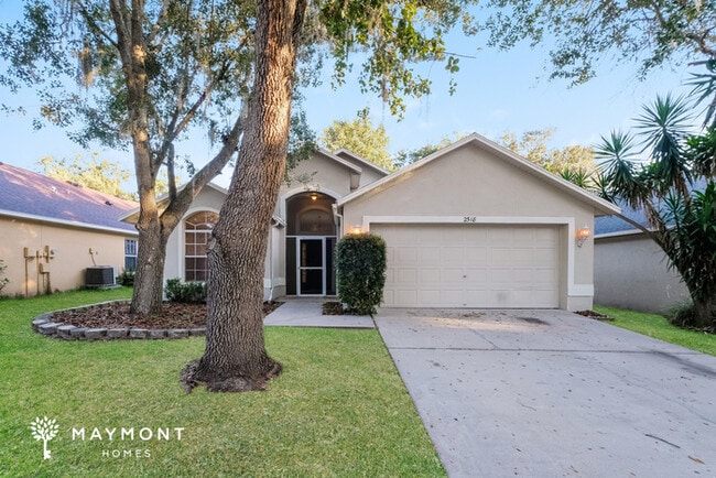 Building Photo - 2518 Clareside Dr