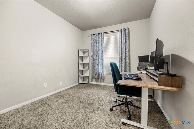 Foto del edificio - 7521 Copper Creek Trail