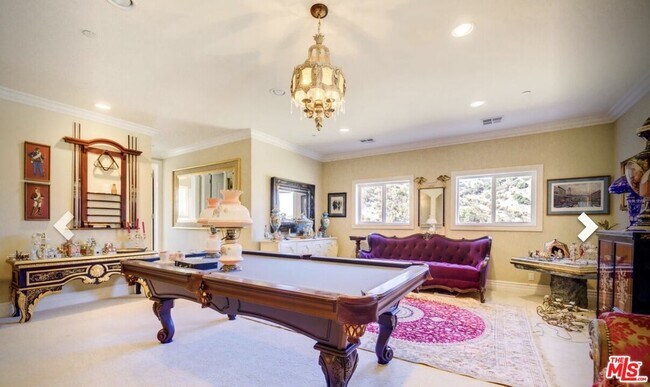 Foto del edificio - 232 Saddlebow Rd