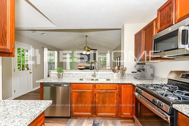 Building Photo - 5848 Rex Mill Dr