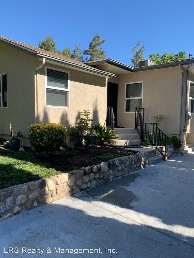 Foto del edificio - 3 br, 1 bath House - 17001 Forrest St.