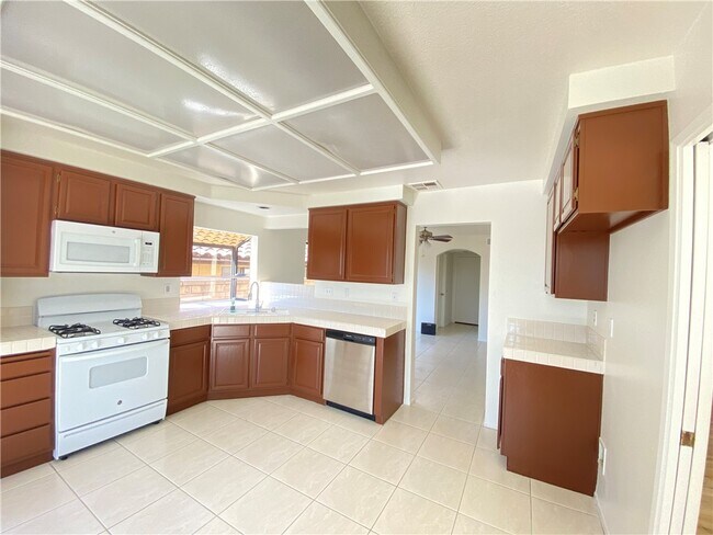 Foto del edificio - 17667 Hummingbird Way
