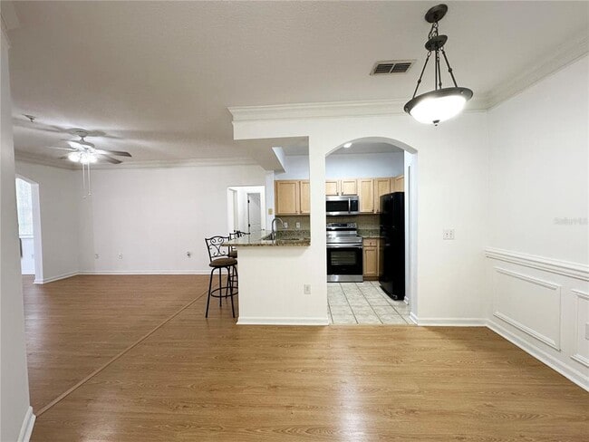 Building Photo - 12843 Madison Pointe Cir