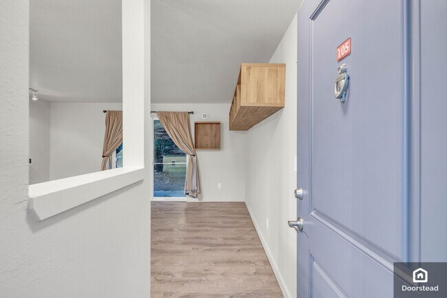 Building Photo - 14124 NE 181st Pl