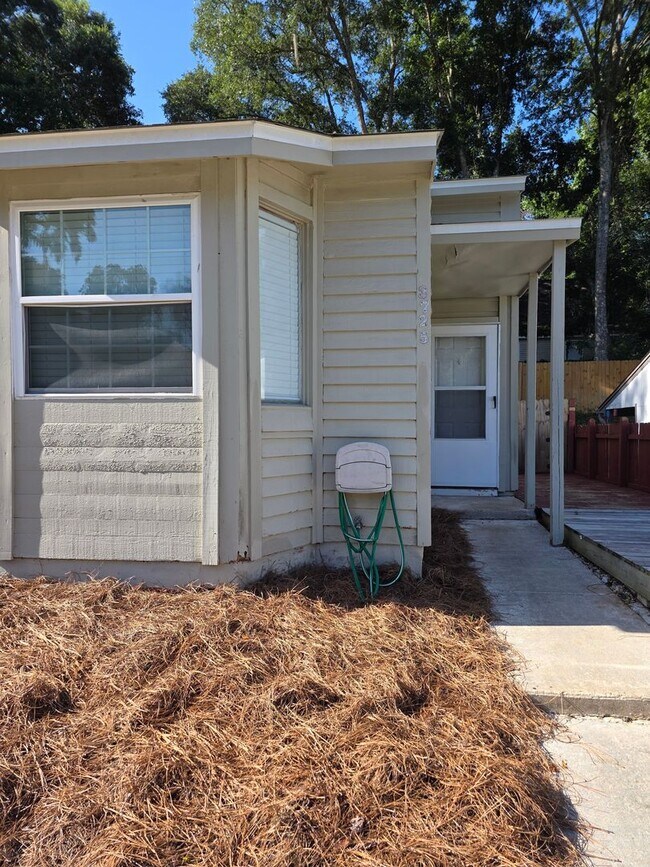 Foto del edificio - Tallahassee Townhouse Next to Lincoln High...