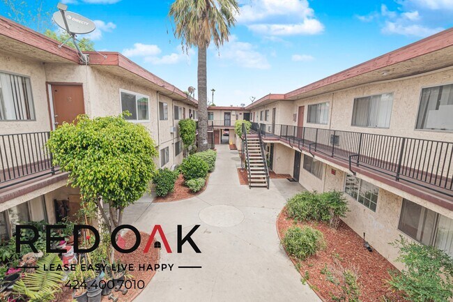Foto del edificio - 8828 Memory Park Ave