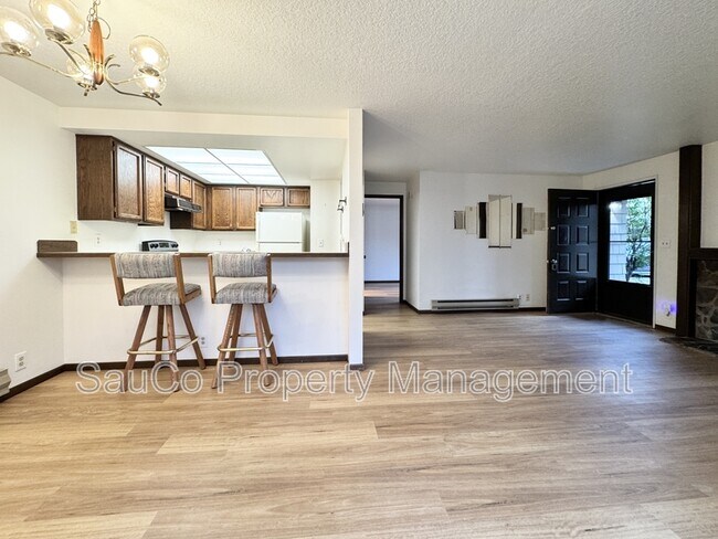 Foto del edificio - 63 Galen St