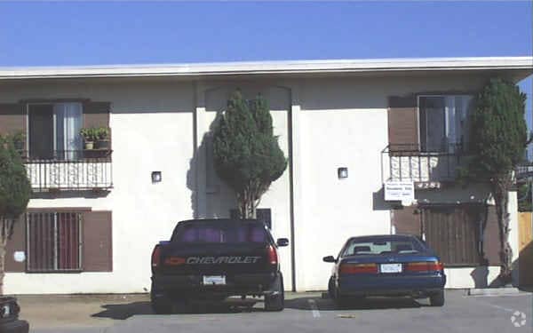Building Photo - 4287 47th St