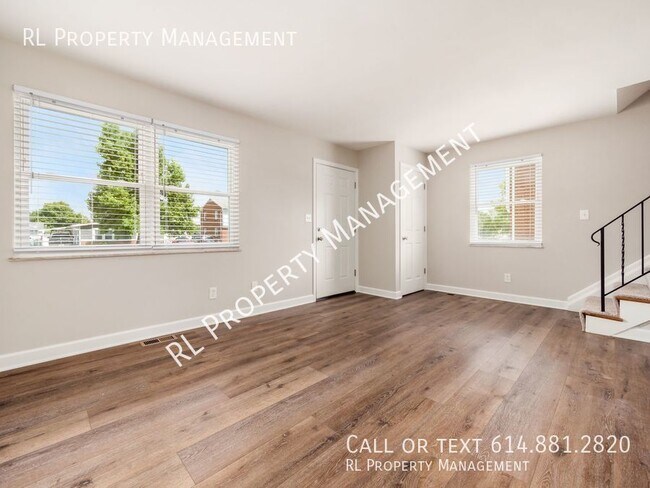 Building Photo - Beautiful 3 Bedroom 1.5 Bathroom Townhome