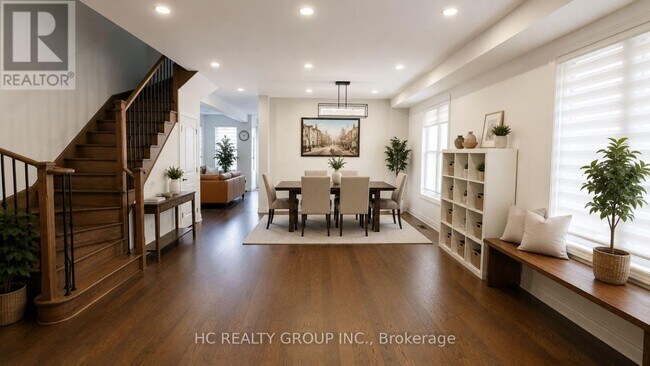 Photo du bâtiment - 747 Langford Blvd.
