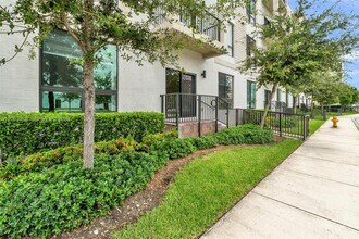 Building Photo - 8167 NW 41st St
