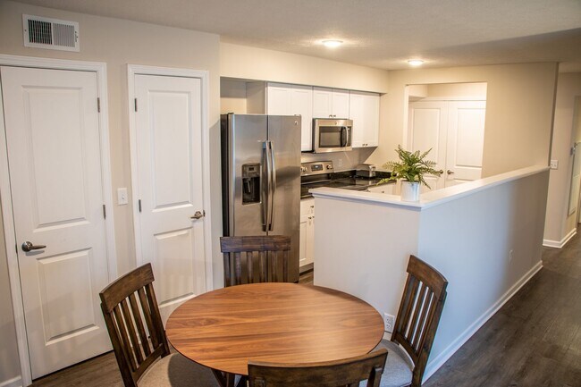 Interior Photo - The Square at Latham Park