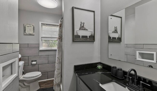 Building Photo - 4935 S 129th St